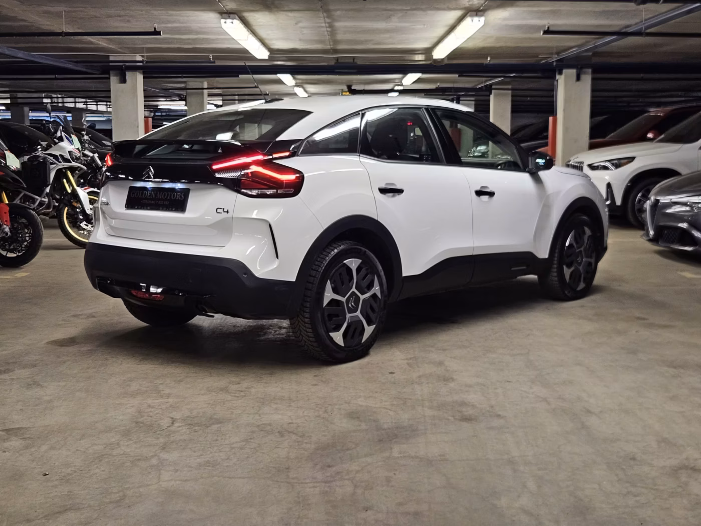 Citroen C4 фото 6