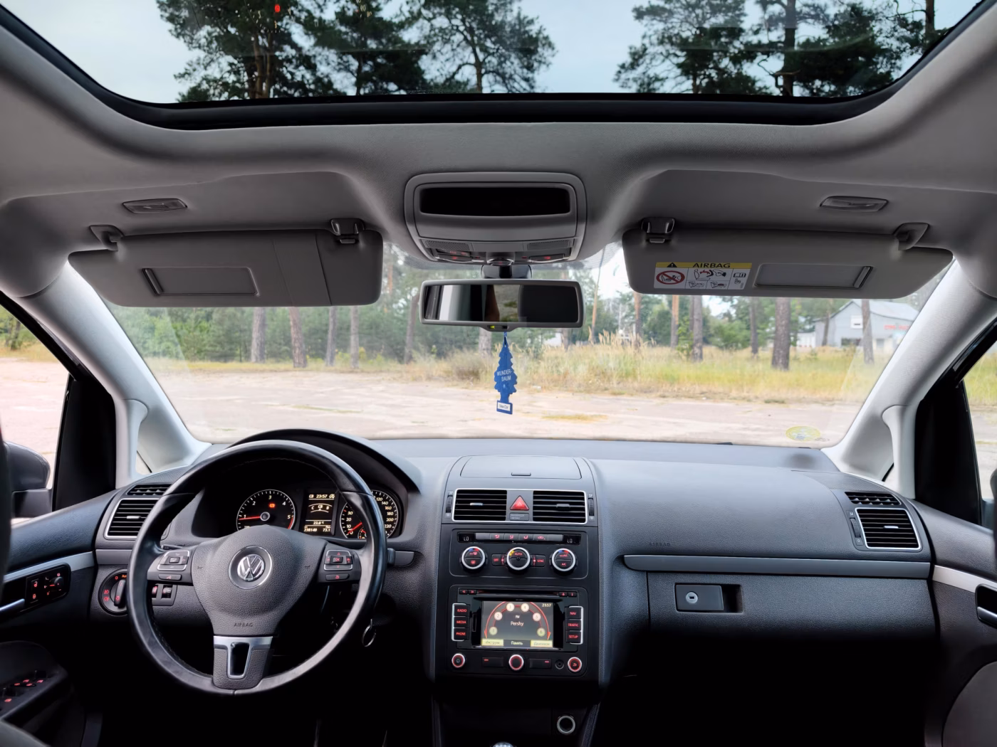 Volkswagen Touran фото 17