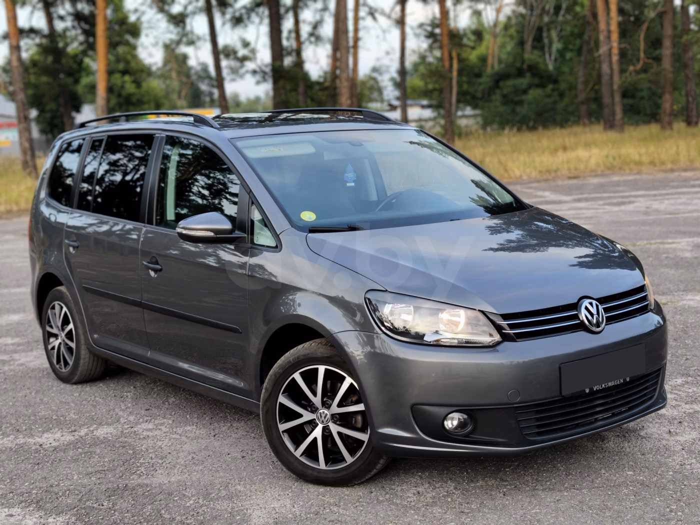Volkswagen Touran фото 2