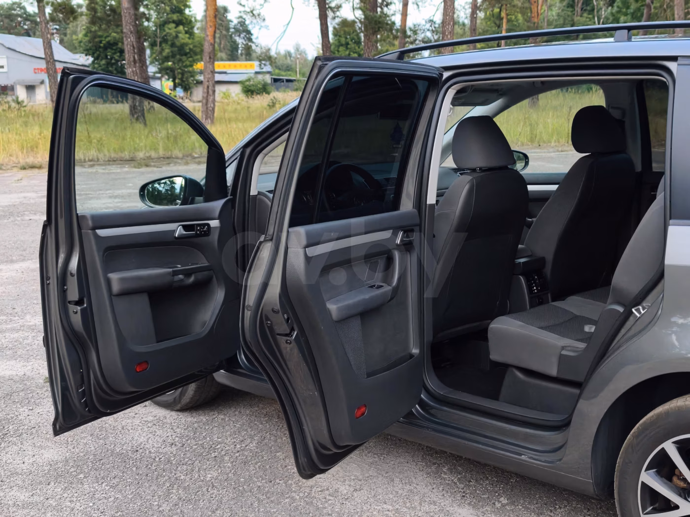 Volkswagen Touran фото 9