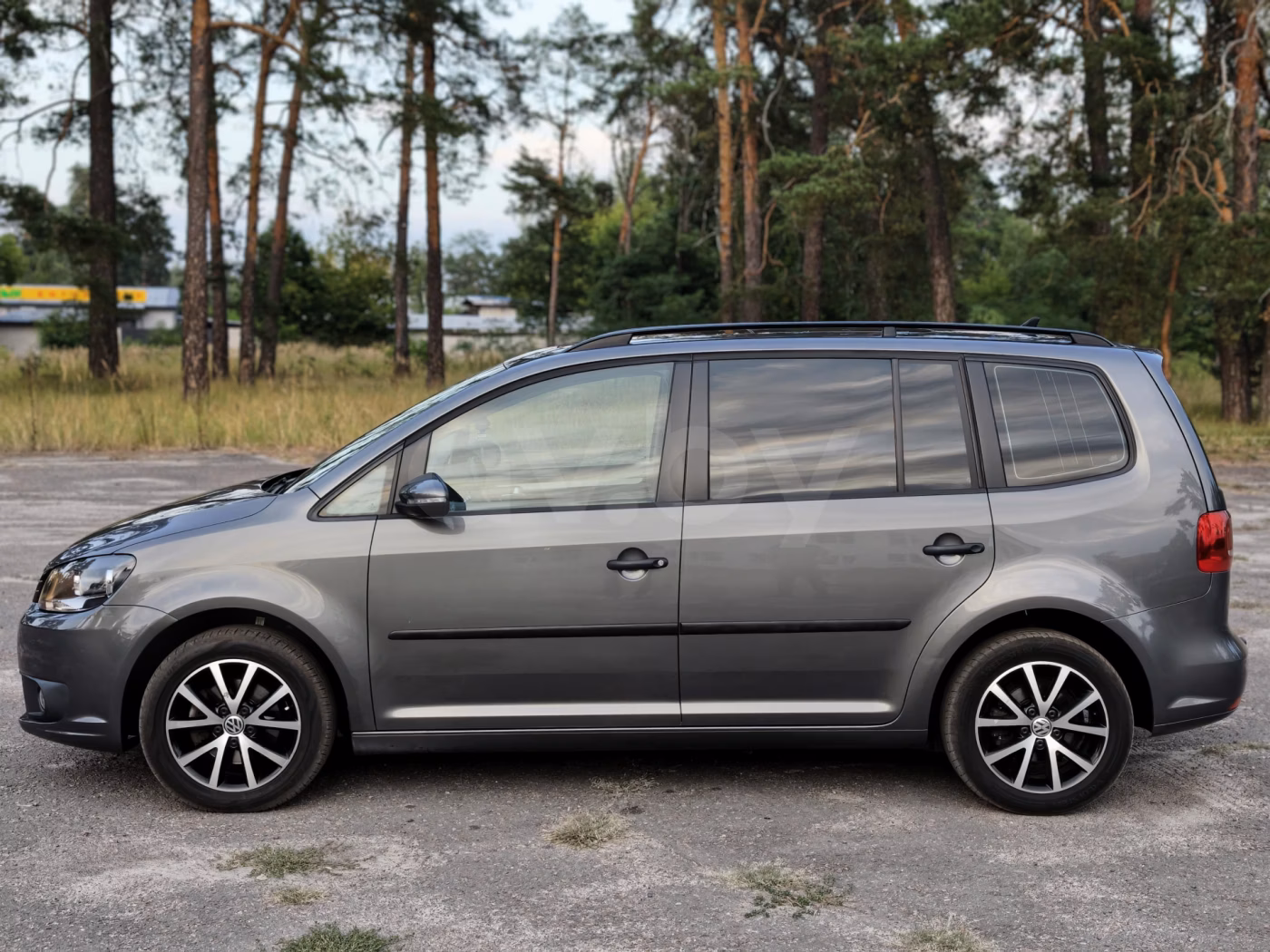 Volkswagen Touran фото 7