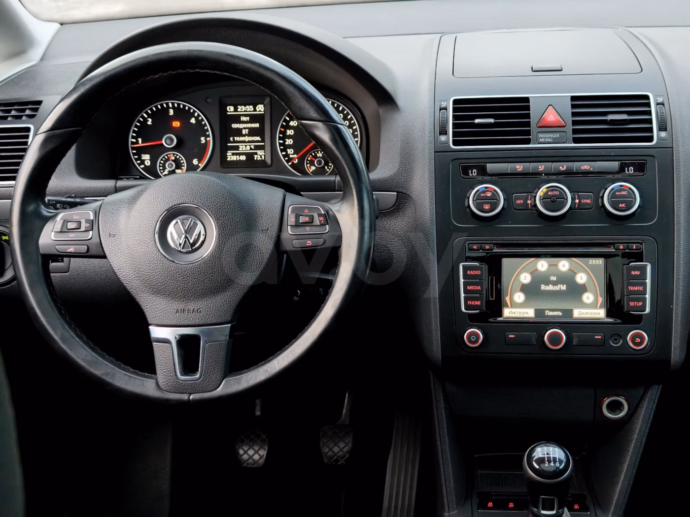 Volkswagen Touran фото 20