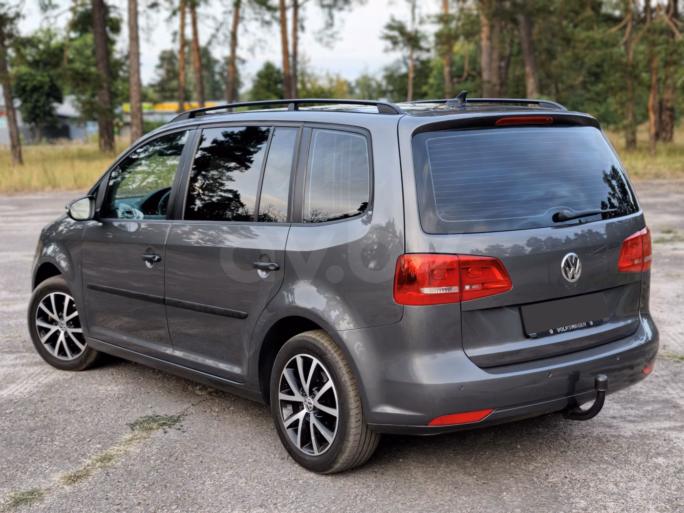 Volkswagen Touran фото 3