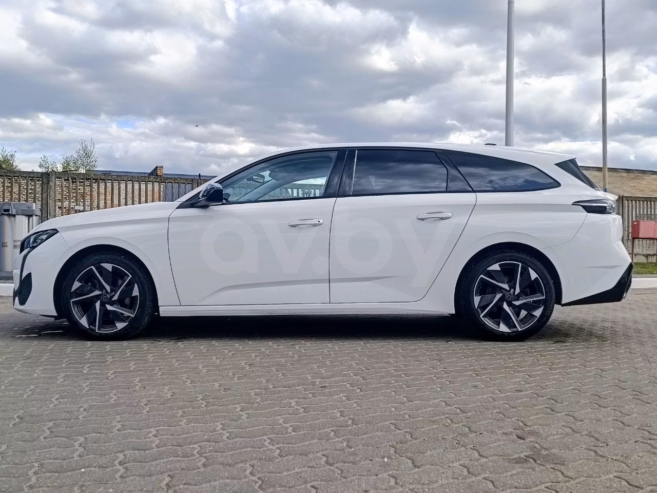Peugeot 308 фото 5