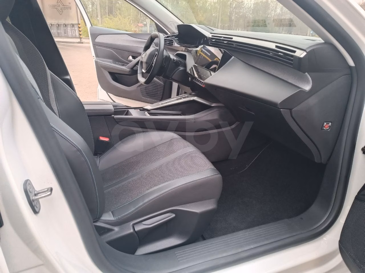 Peugeot 308 фото 16
