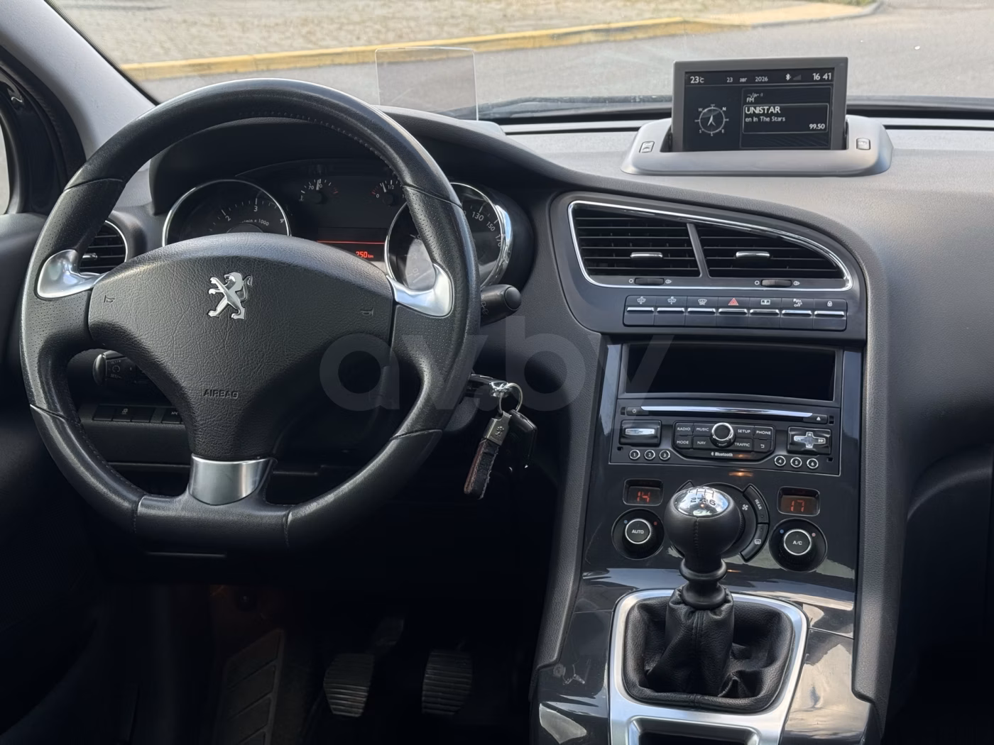 Peugeot 5008 фото 13
