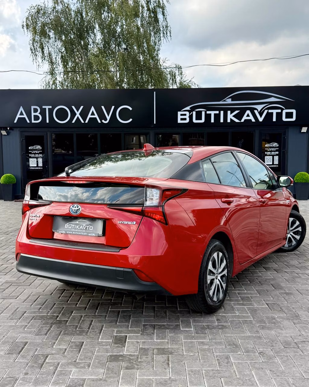 Toyota Prius фото 7
