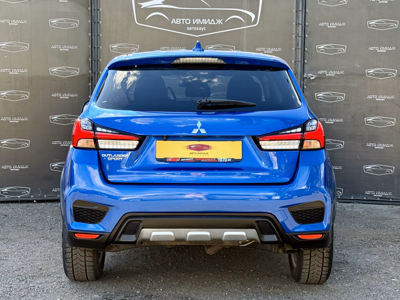 Mitsubishi Outlander Sport фото 7
