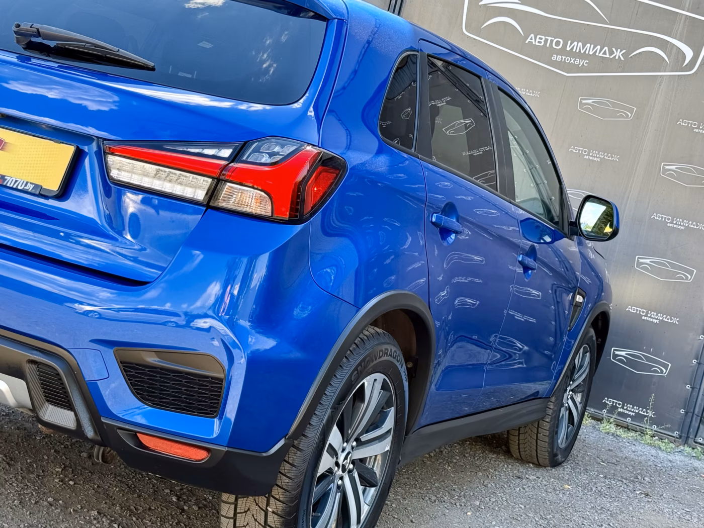 Mitsubishi Outlander Sport фото 11