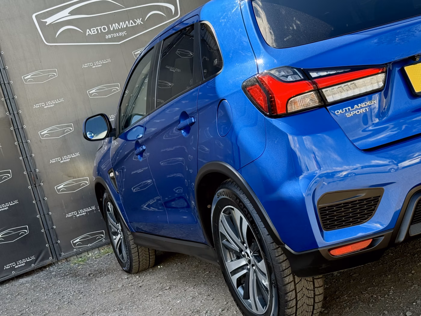 Mitsubishi Outlander Sport фото 9