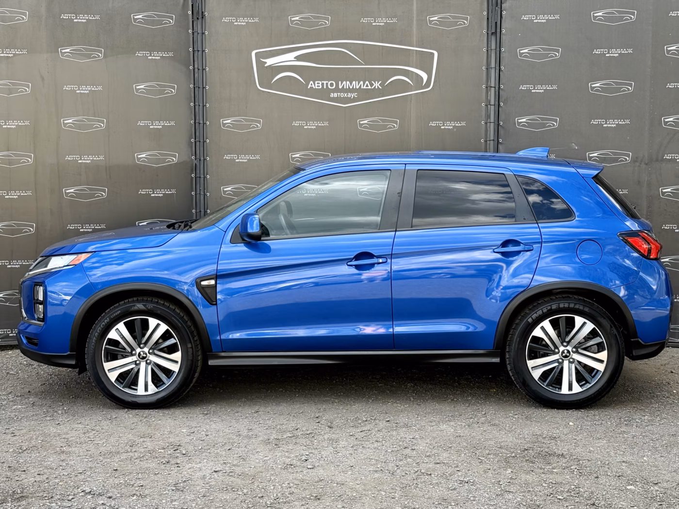 Mitsubishi Outlander Sport фото 6