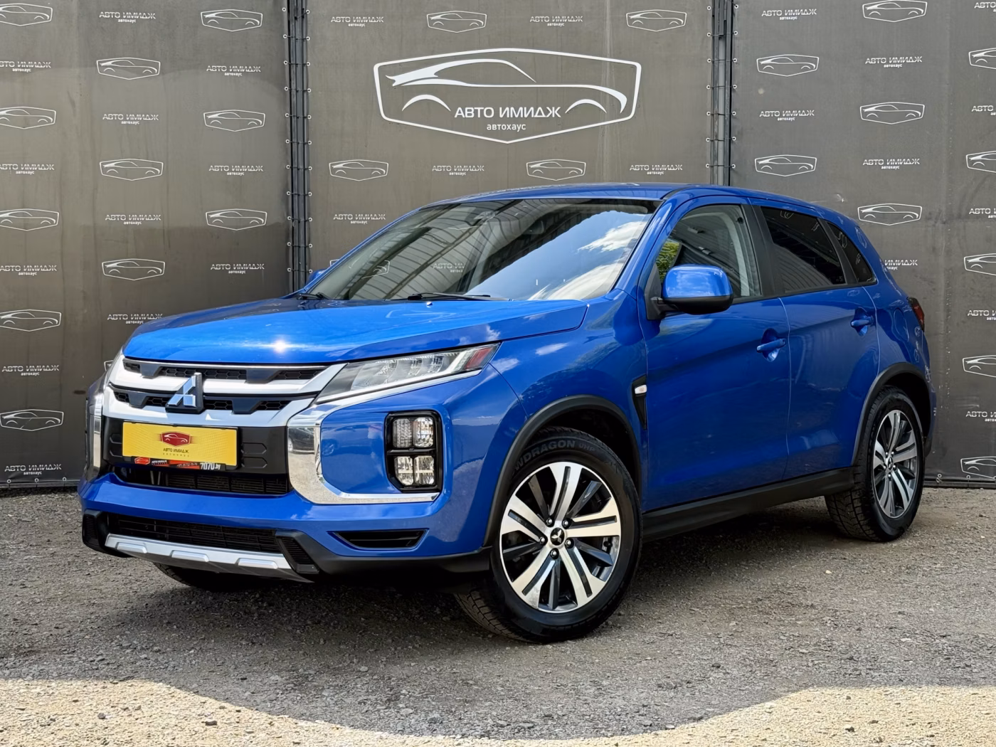 Mitsubishi Outlander Sport фото 3