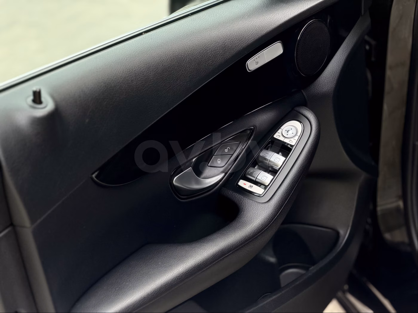 Mercedes-Benz C-Класс фото 20
