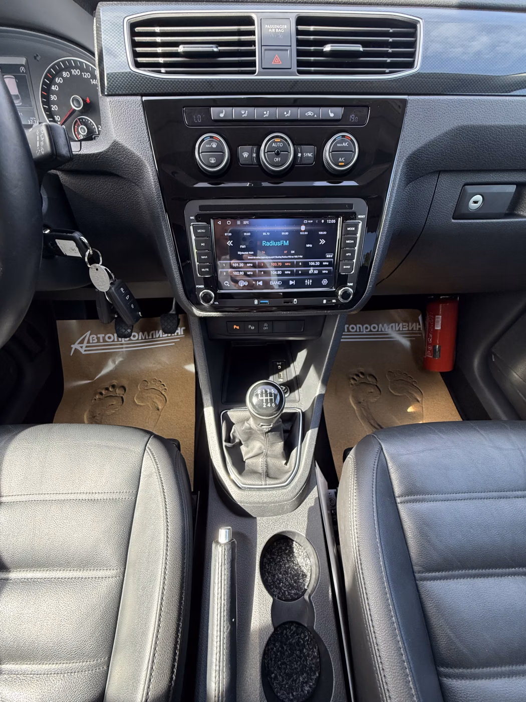 Volkswagen Caddy фото 19