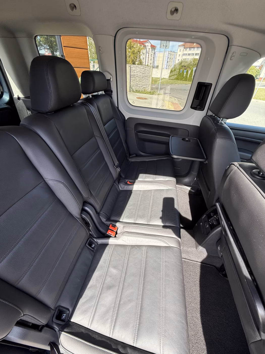 Volkswagen Caddy фото 9