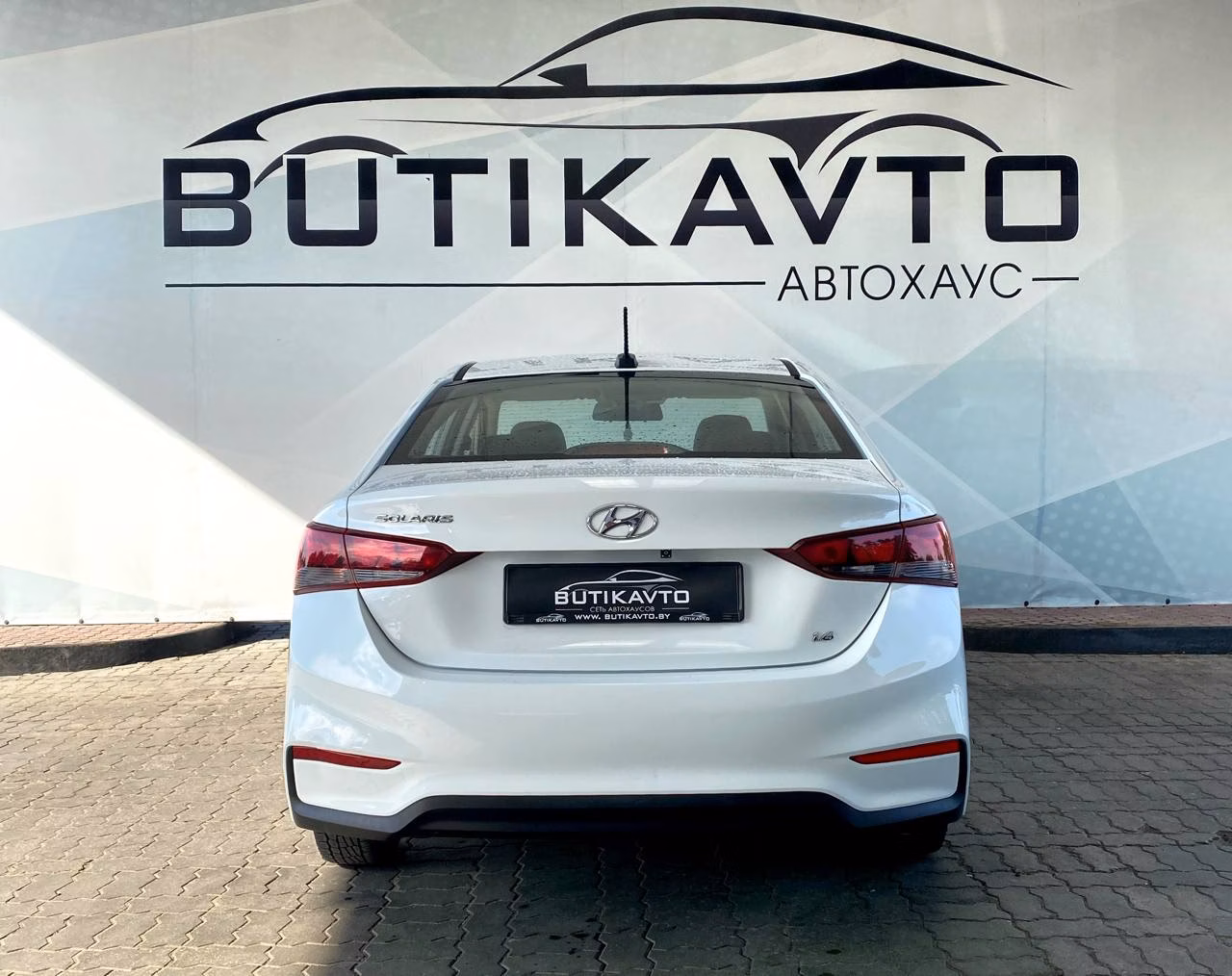 Hyundai Solaris фото 6