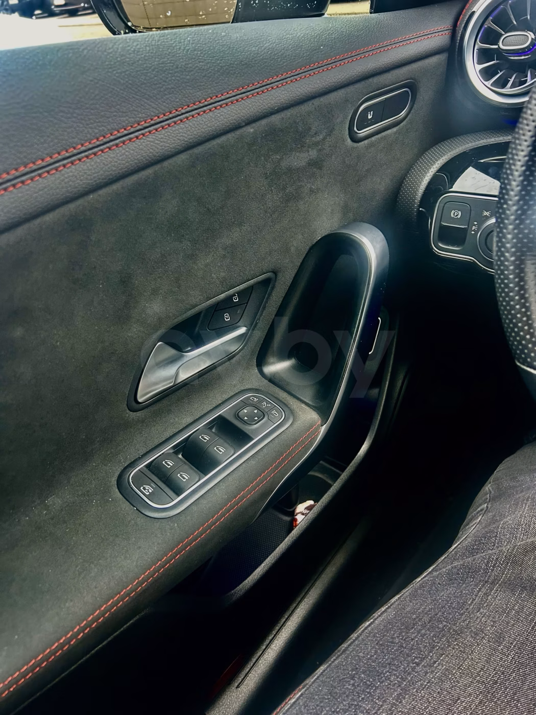 Mercedes-Benz CLA фото 14