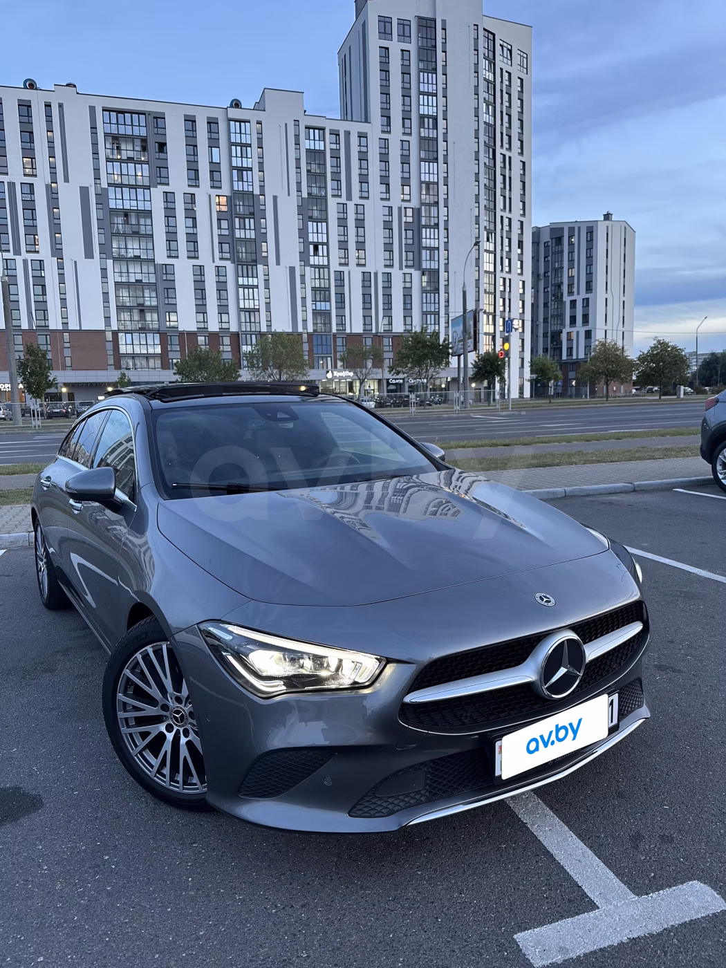 Mercedes-Benz CLA