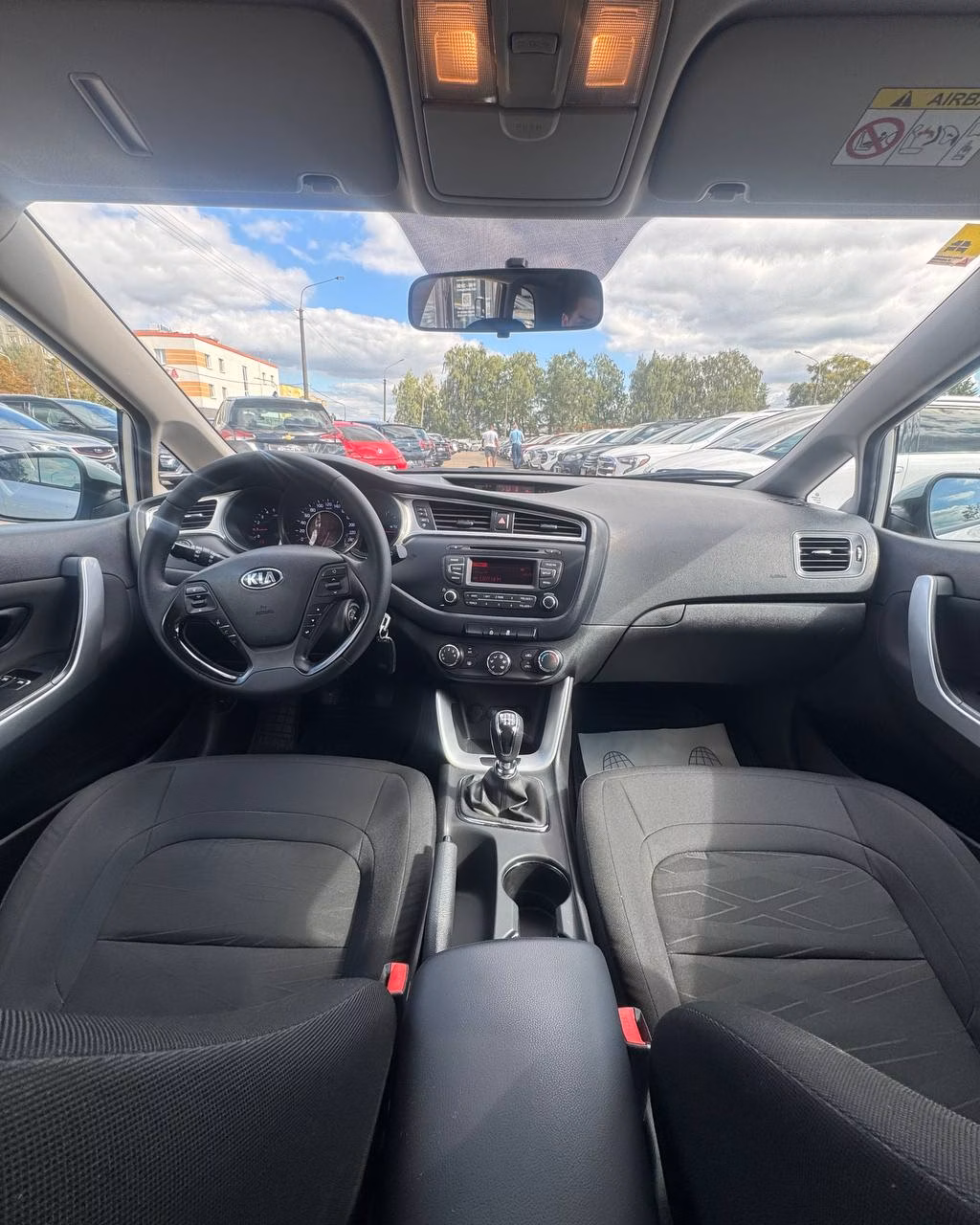 Kia Cee'd фото 9