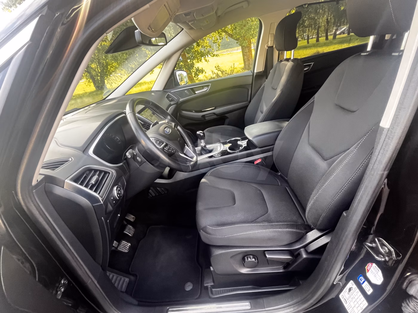 Ford S-MAX фото 8