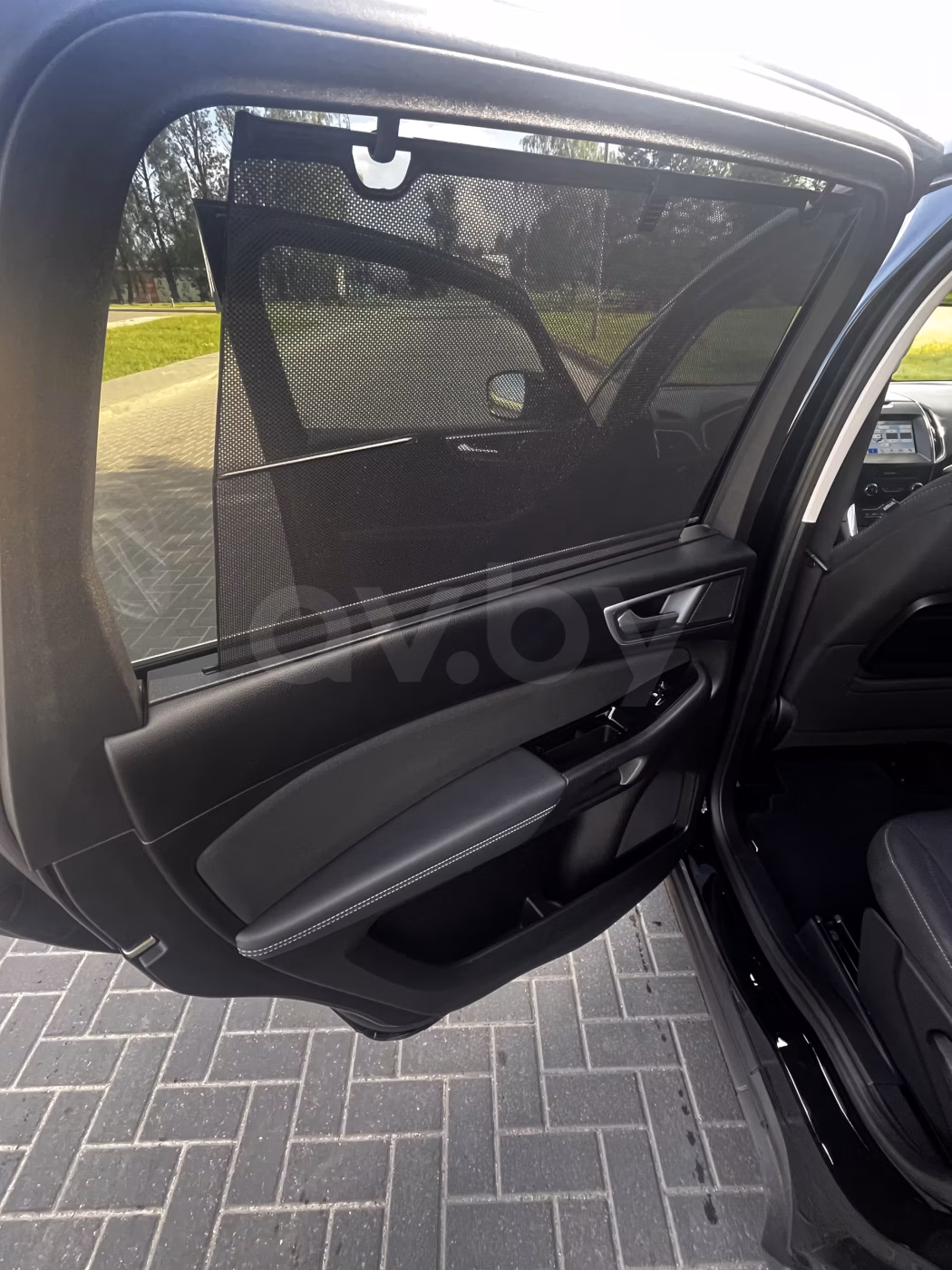 Ford S-MAX фото 10