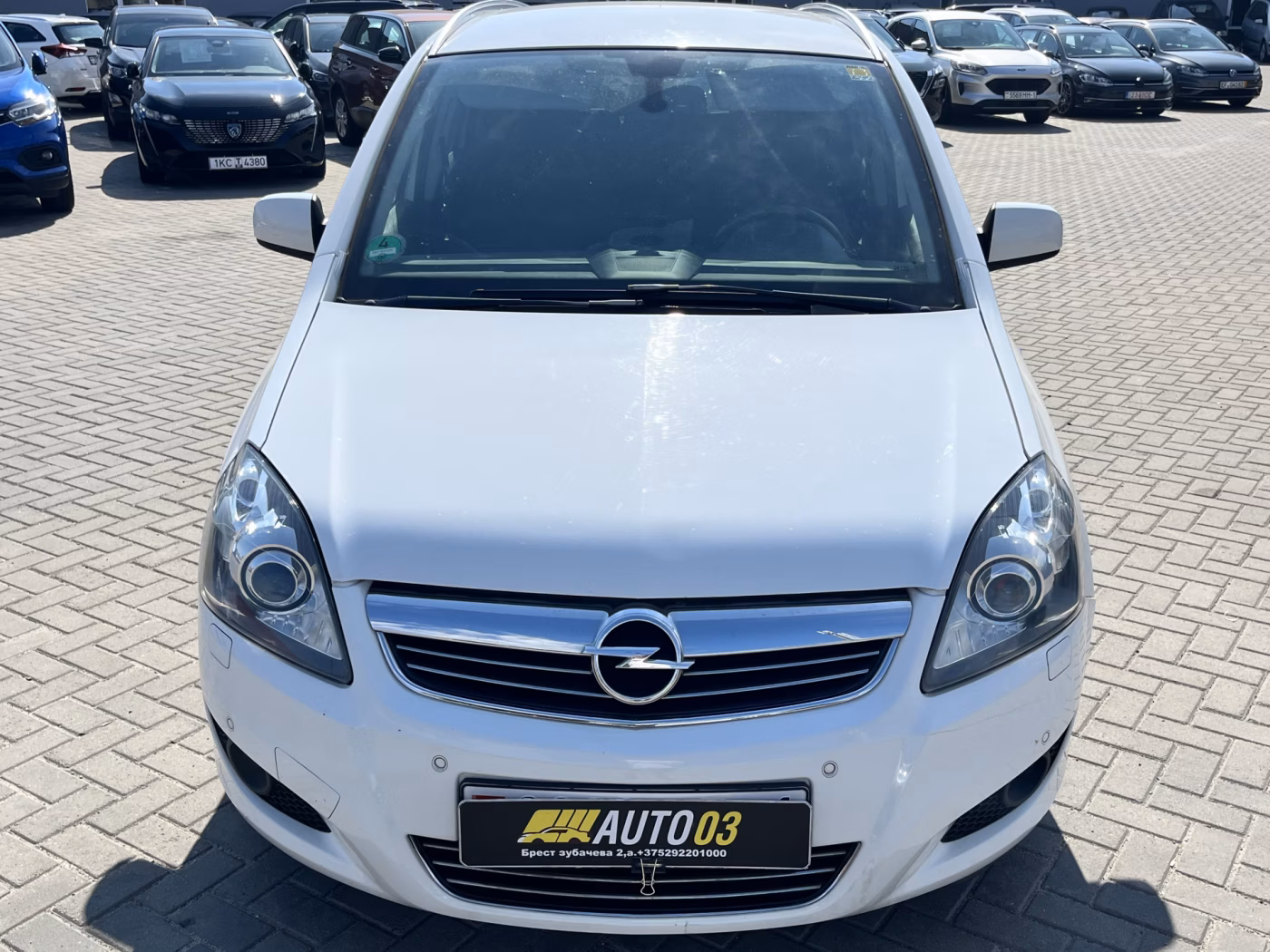 Opel Zafira фото 3