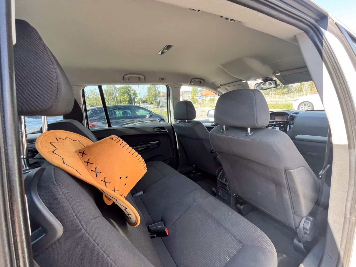 Opel Zafira фото 19