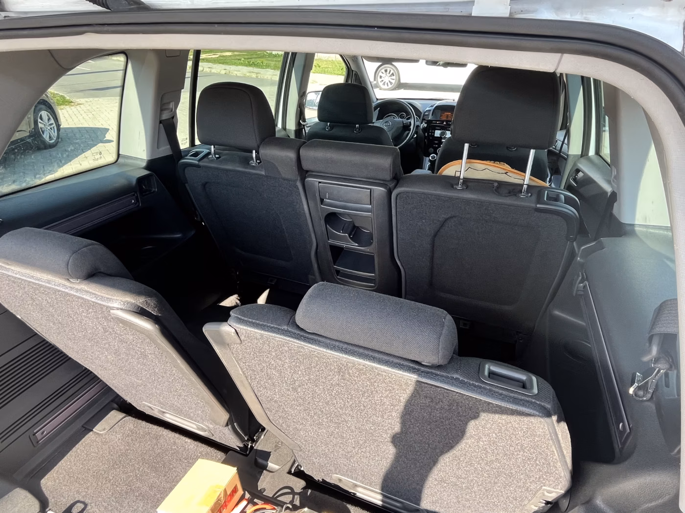 Opel Zafira фото 10