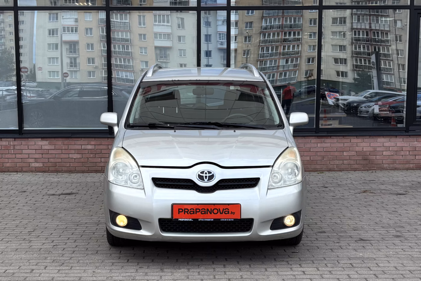 Toyota Corolla Verso фото 2
