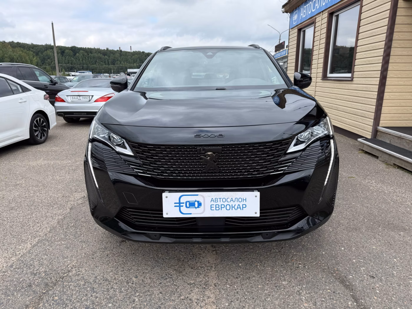 Peugeot 5008 фото 3