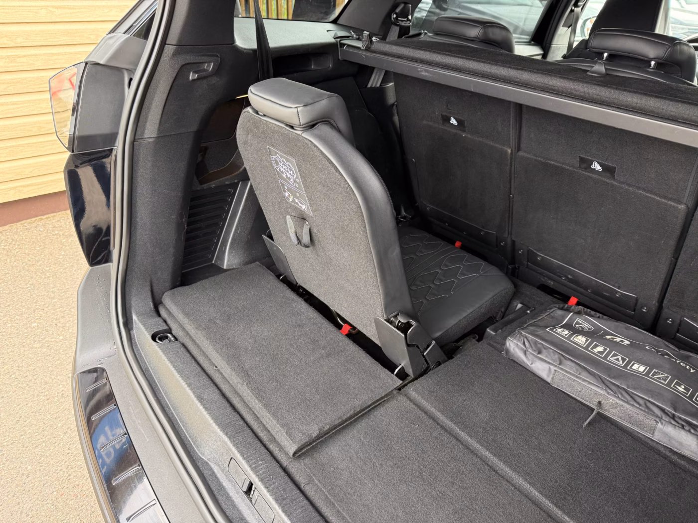 Peugeot 5008 фото 18