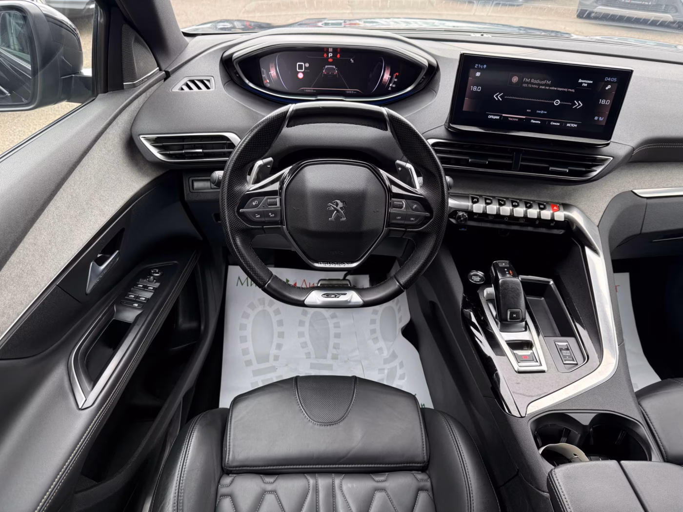 Peugeot 5008 фото 16