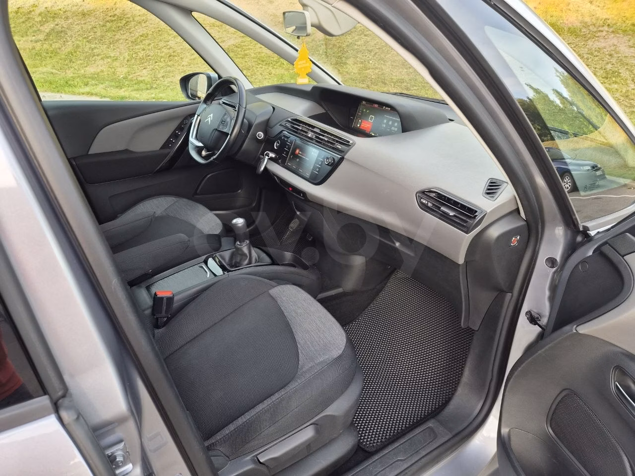 Citroen C4 Grand Picasso фото 14
