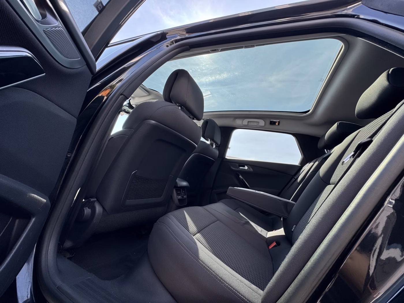 Peugeot 508 фото 11