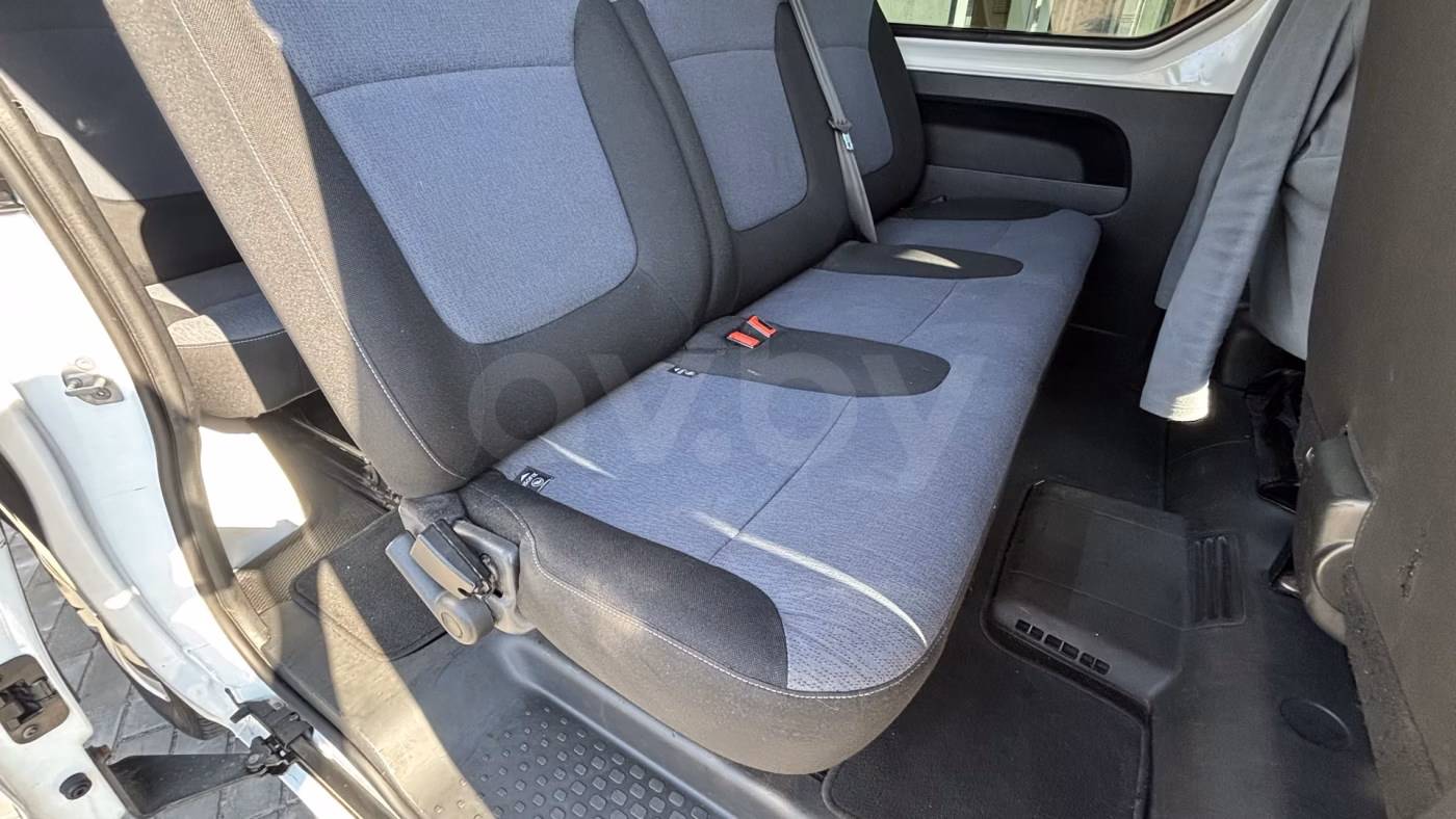 Opel Vivaro фото 7