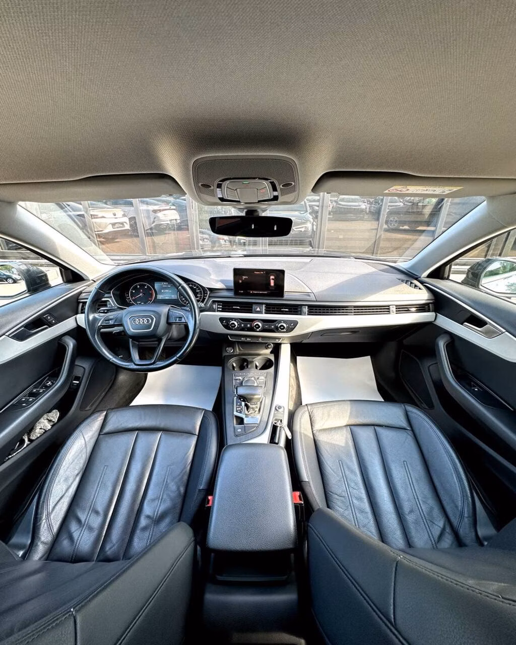 Audi A4 фото 10