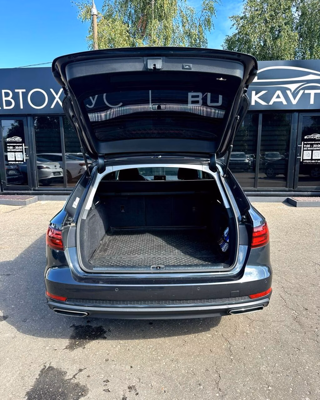Audi A4 фото 14