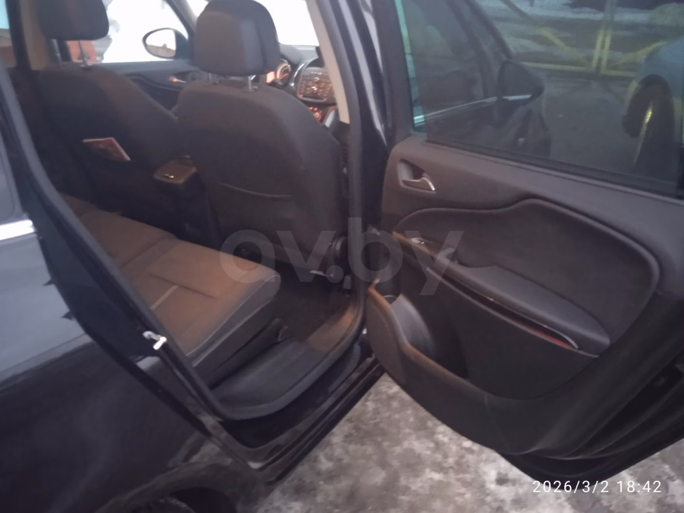 Opel Zafira фото 13