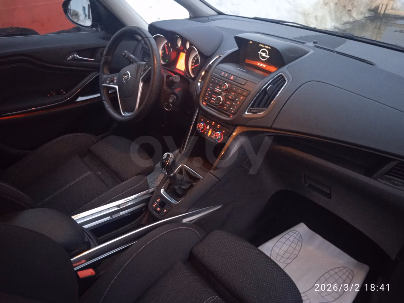 Opel Zafira фото 9