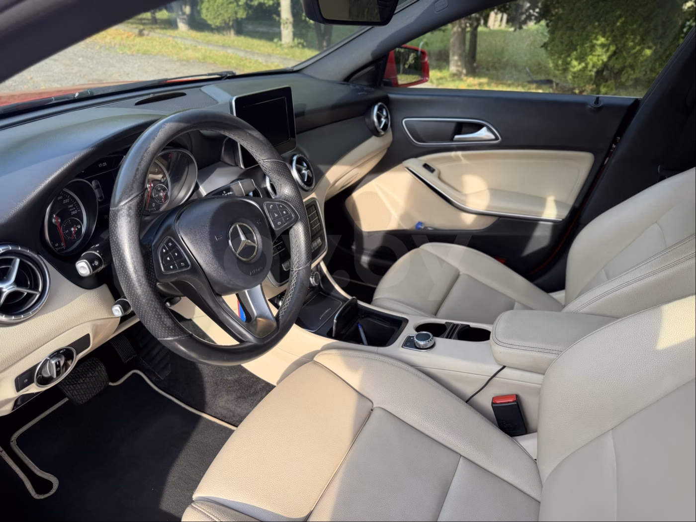 Mercedes-Benz CLA фото 4