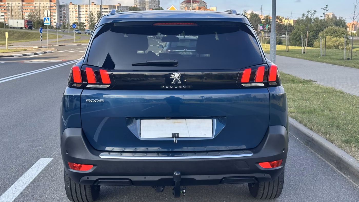 Peugeot 5008 фото 15