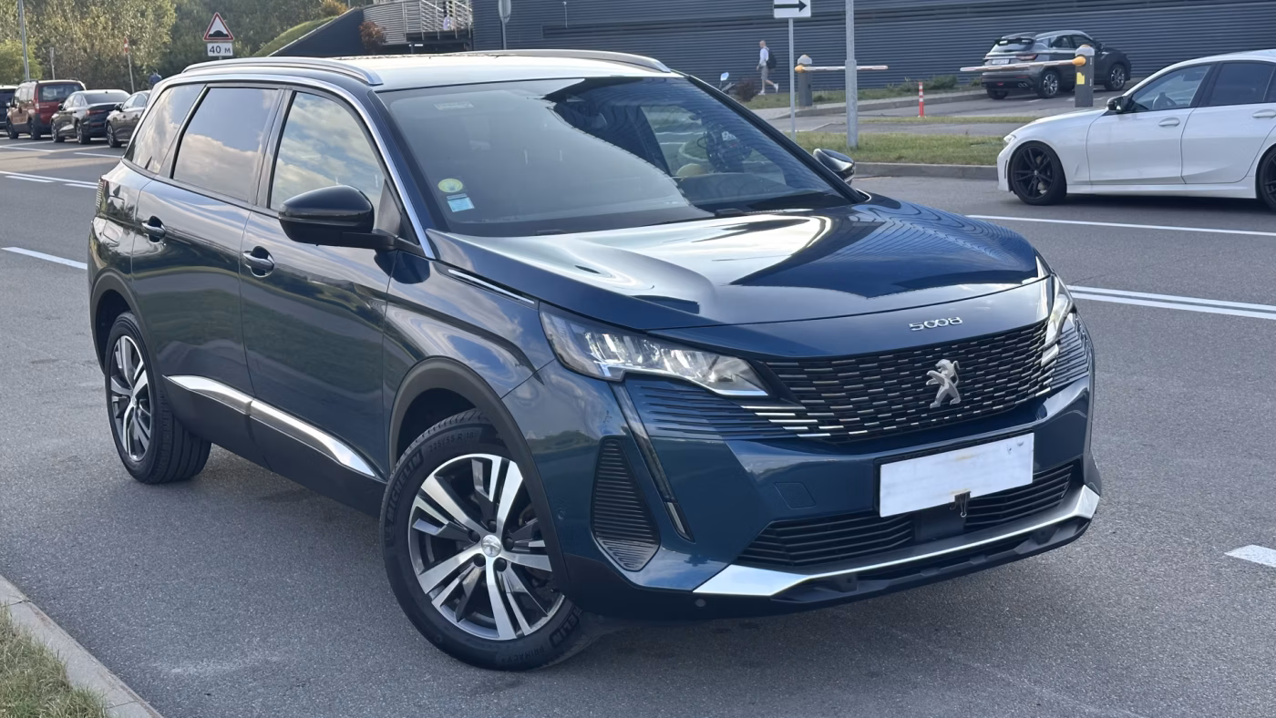 Peugeot 5008 фото 6