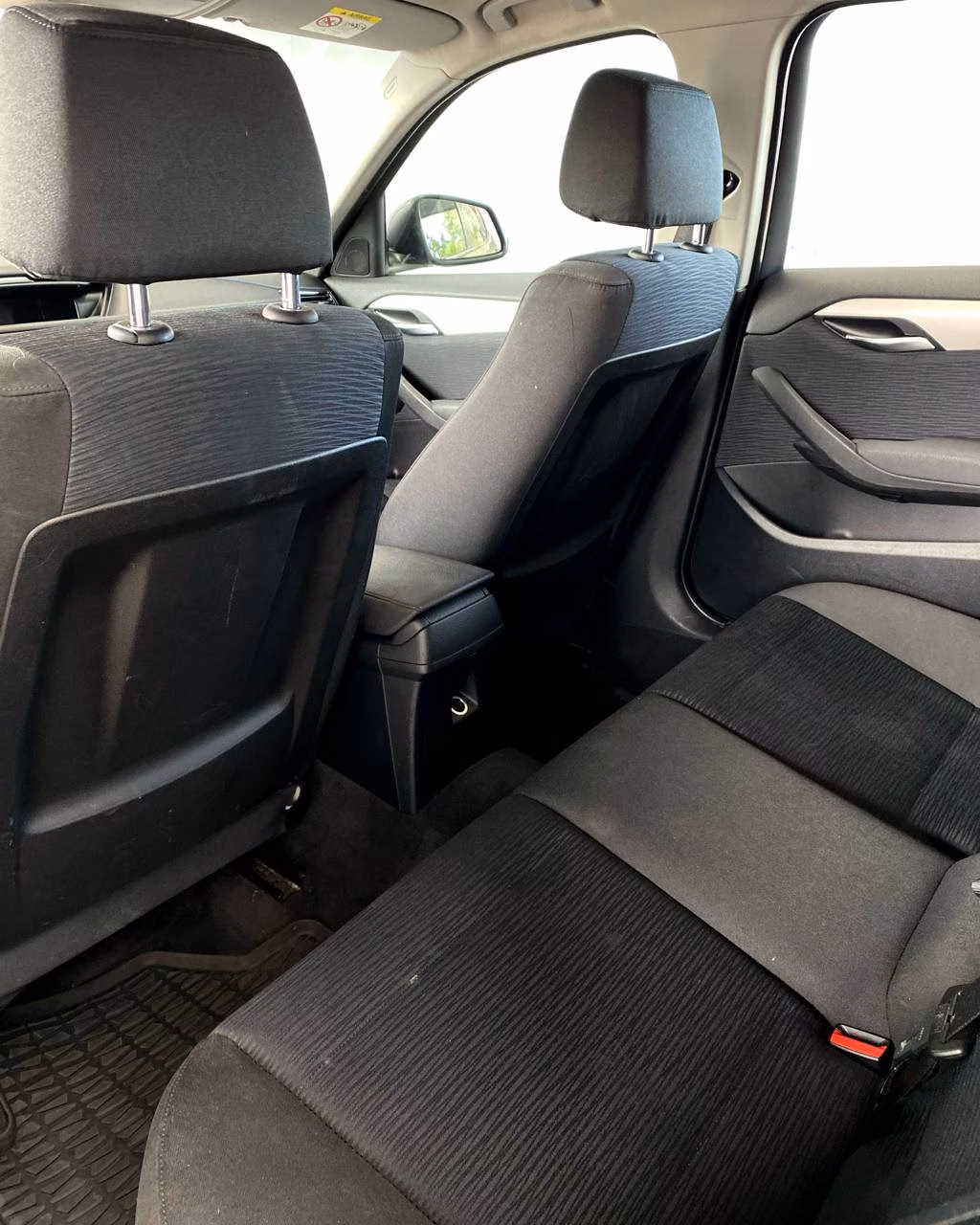 BMW X1 фото 13