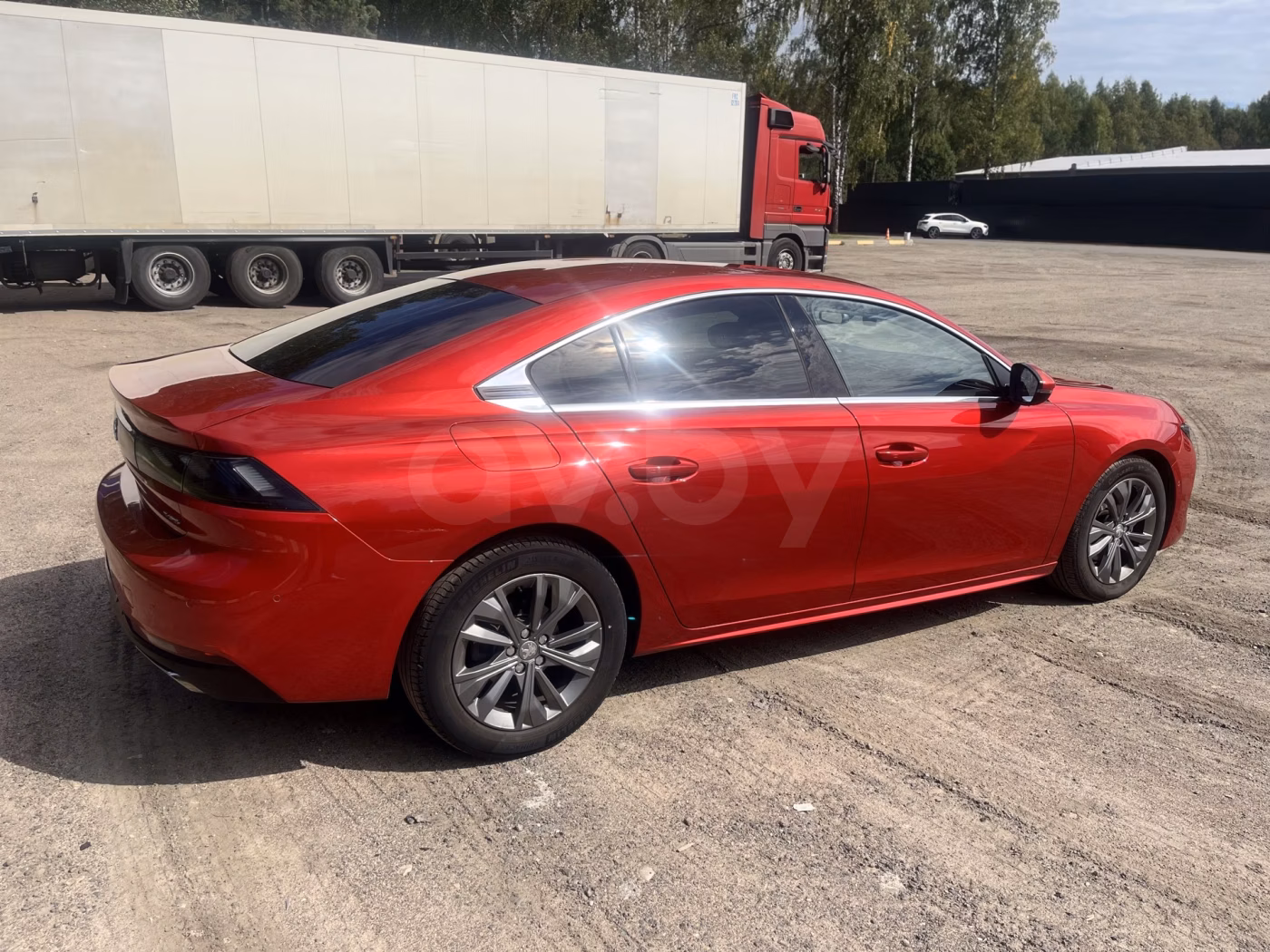 Peugeot 508 фото 15