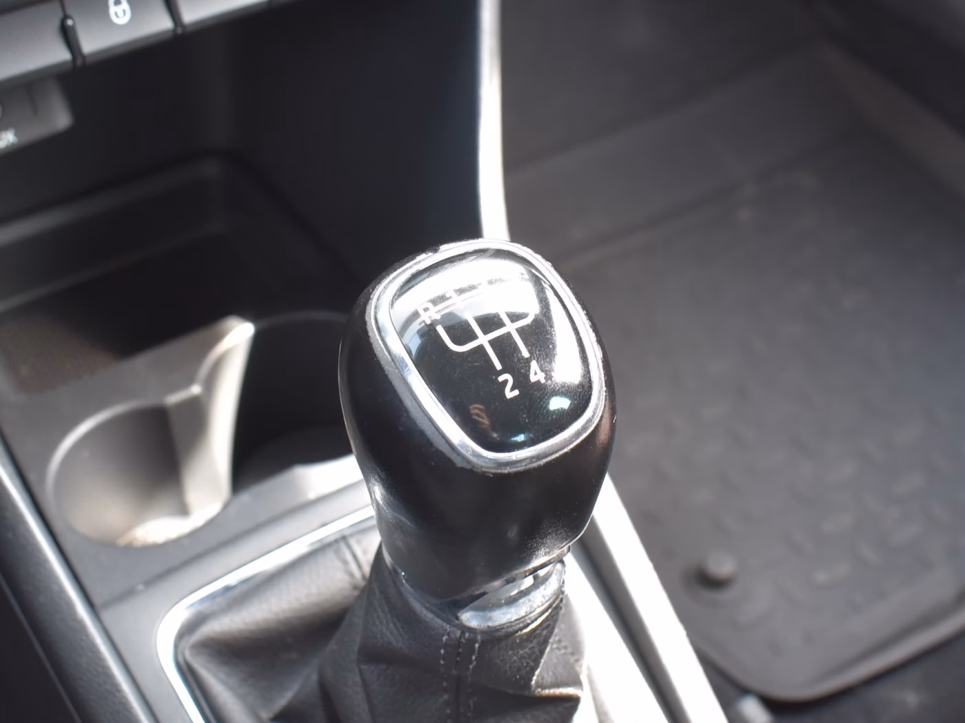 Skoda Rapid фото 20