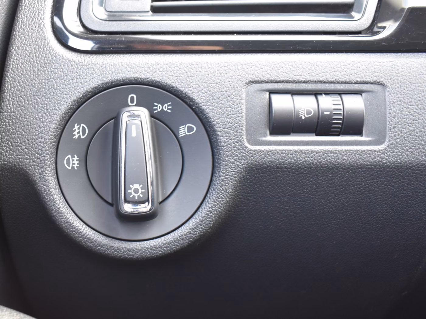 Skoda Rapid фото 21