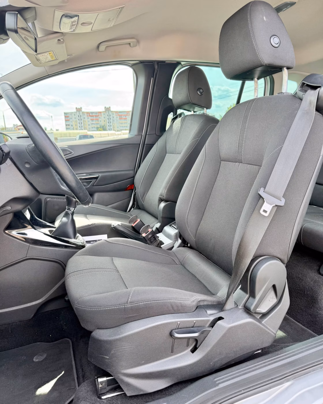 Ford B-MAX фото 10