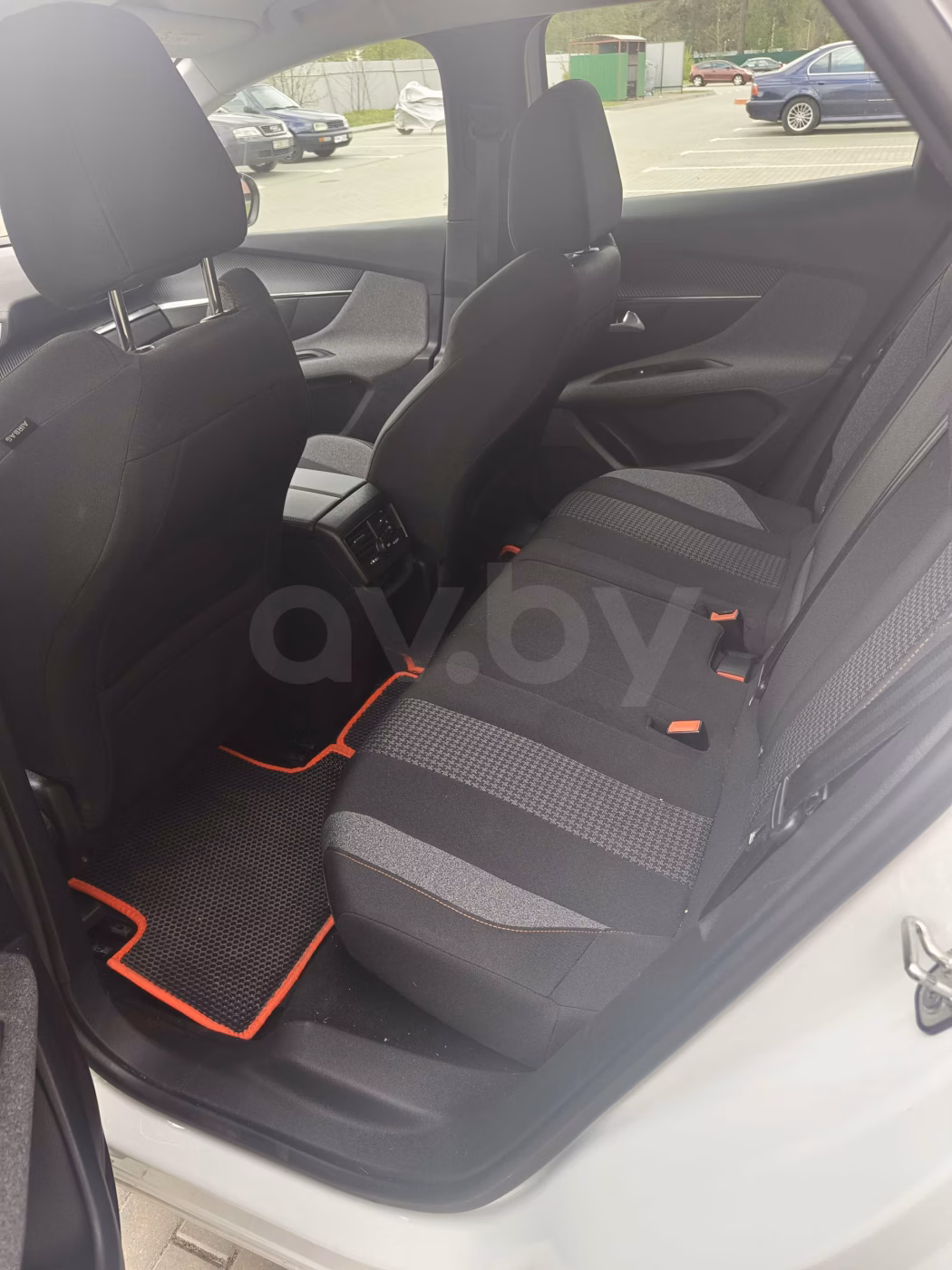 Peugeot 3008 фото 6
