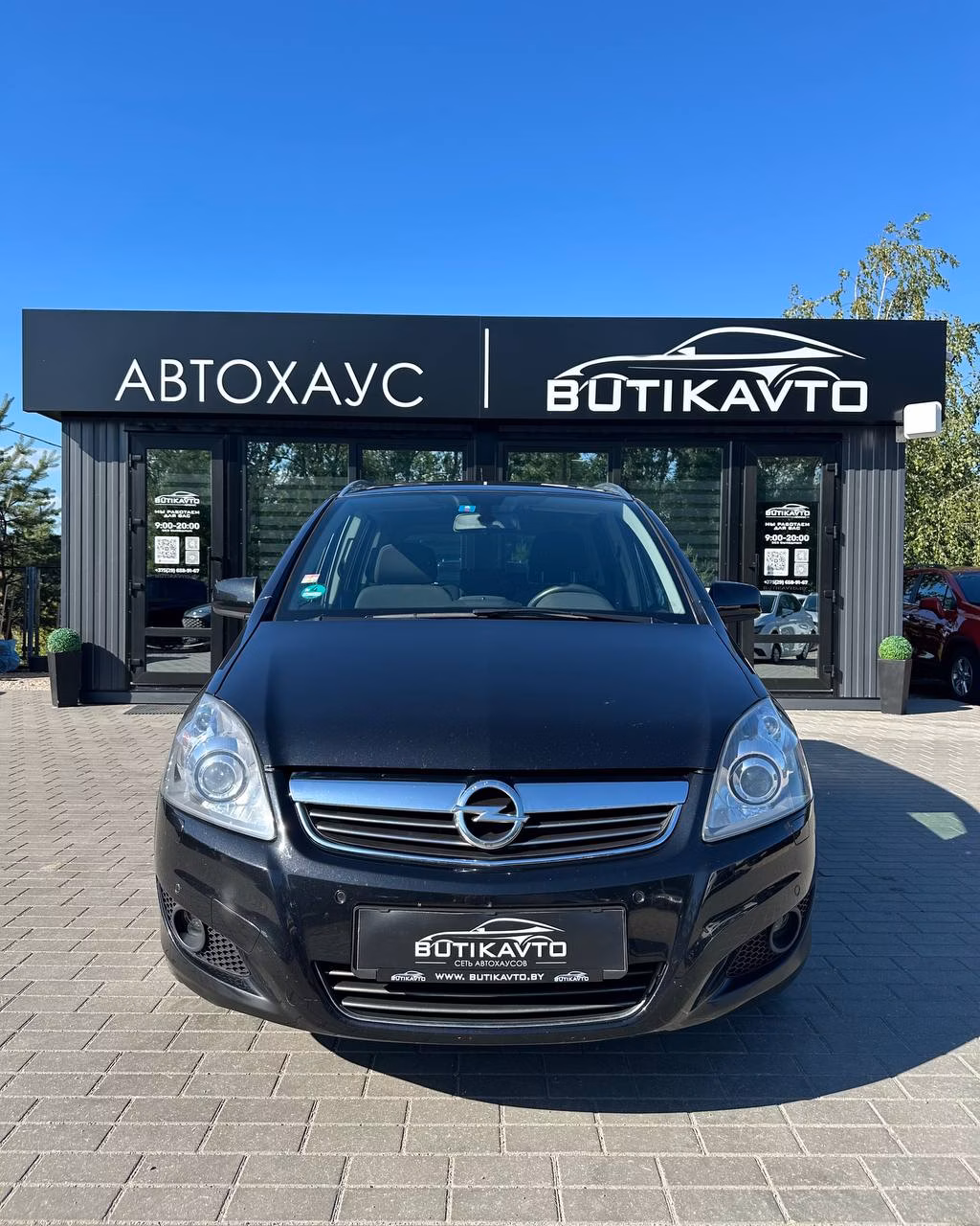 Opel Zafira фото 2