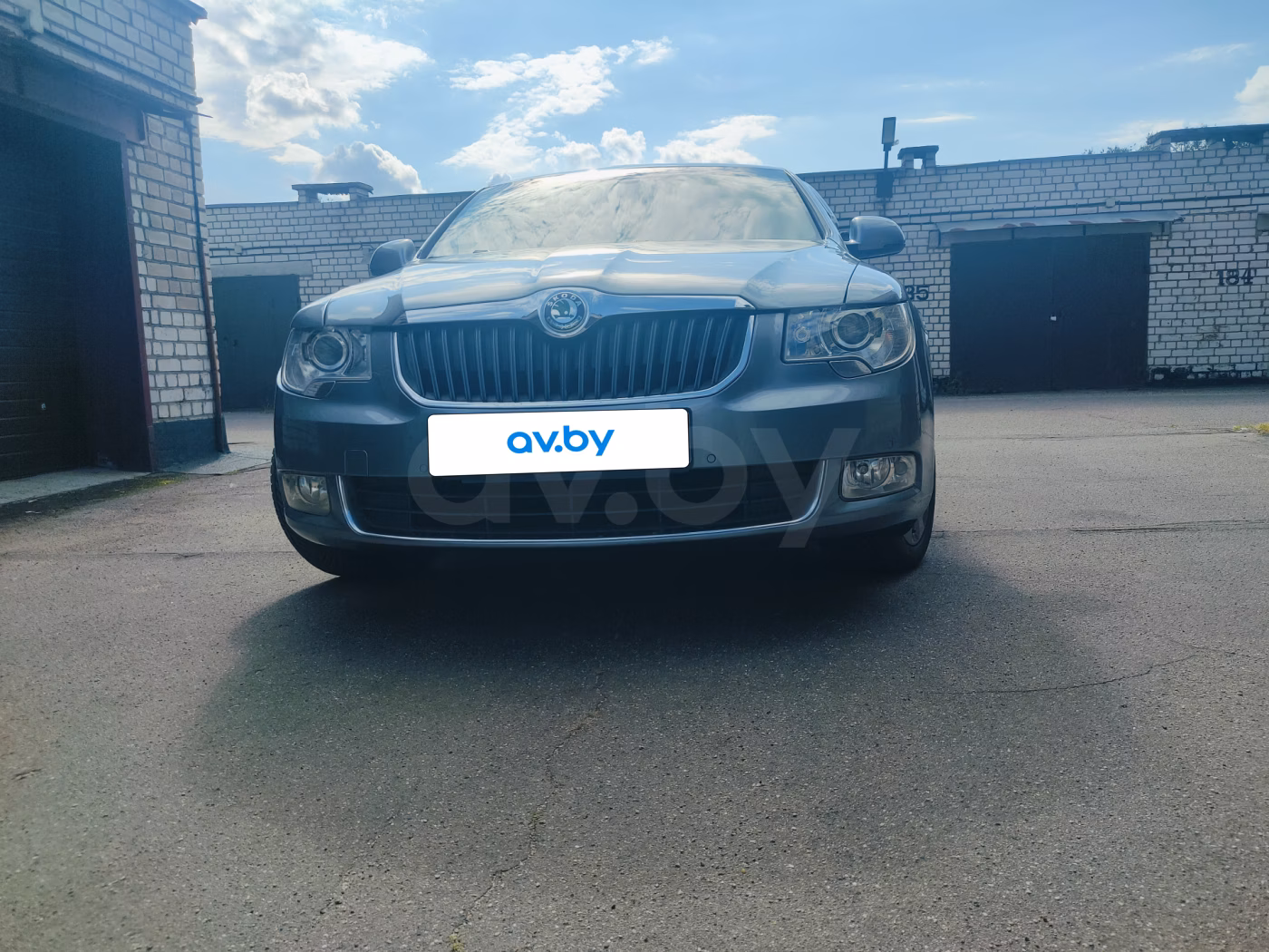 Skoda Superb фото 2